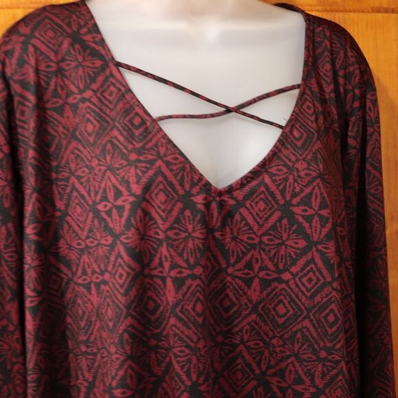 Faded Glory Burgundy Plus Size Criss Cross Print Top 3X - Picture 5 of 10